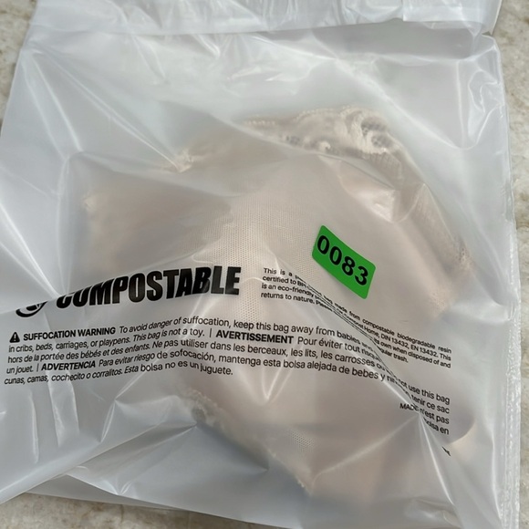 Natori | Feathers Plunge T-Shirt Bra | Cafe | 30DDD - Picture 11 of 11